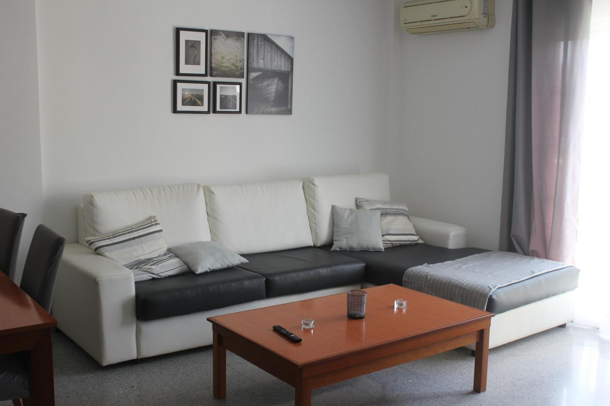 Apartamento En Ciudad Jardin Малага Екстериор снимка